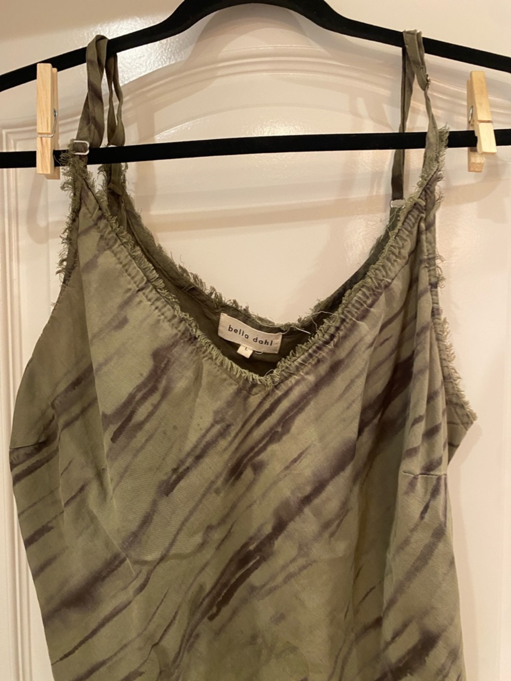 Bella Dahl Olive Green Tie-Dye Camisole - Picture 3 of 6